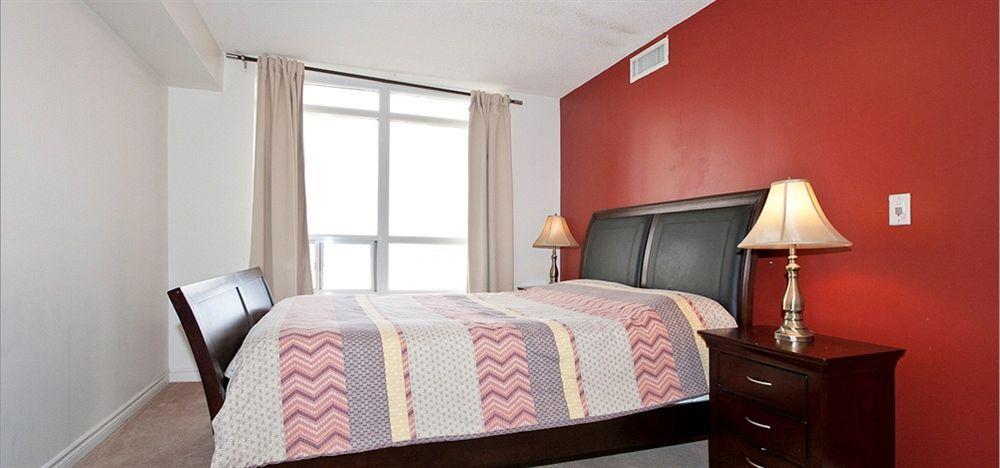 Downtown Mississauga Executive Suites Sq1 Eksteriør billede